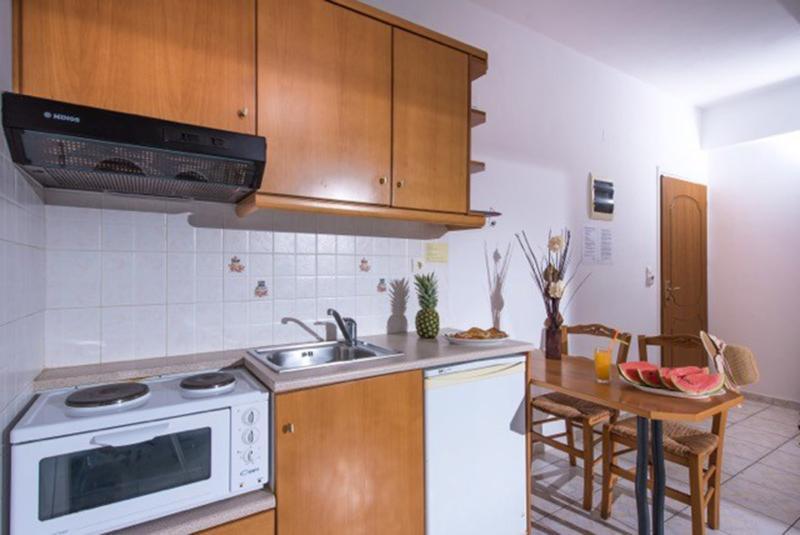 Irida Apartments Malia By Estia Exteriör bild